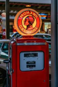 Mowhawk Gasoline Petroliana