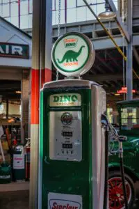 Sinclair Dino Petroliana
