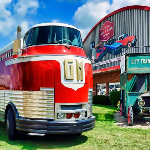 GM Futurliner #10 outside of NATMUS building